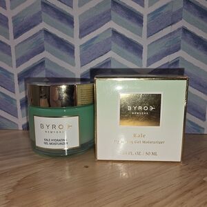 BYROE New York Kale Hydrating Gel Moisturizer - Green